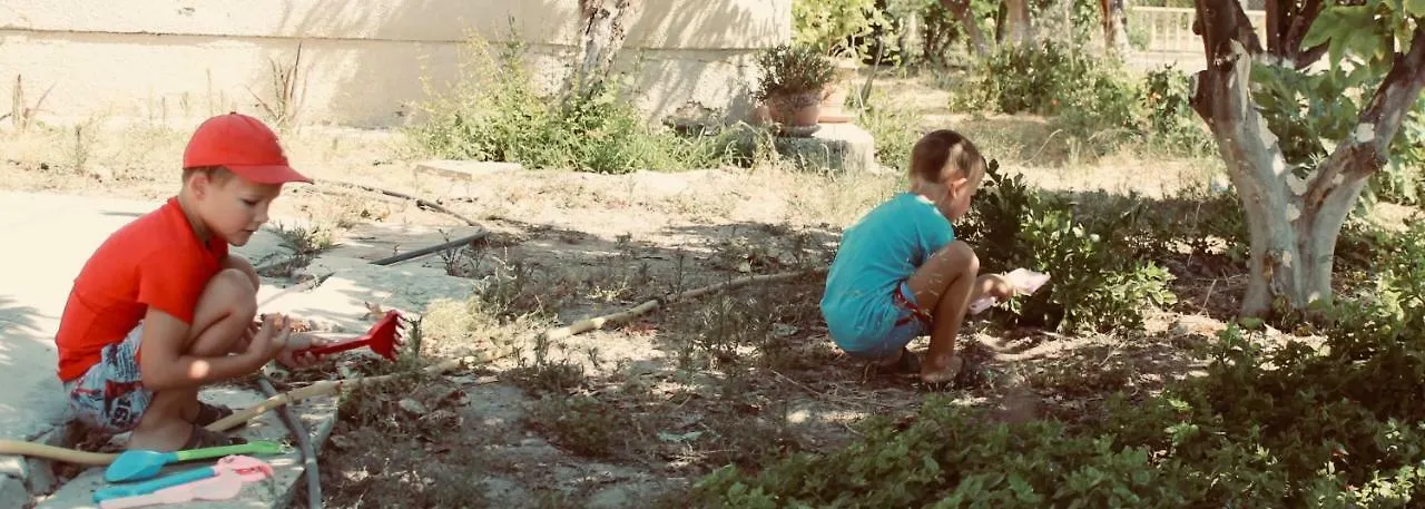 Ithaca Villa Larnaca 0*,  Kıbrıs