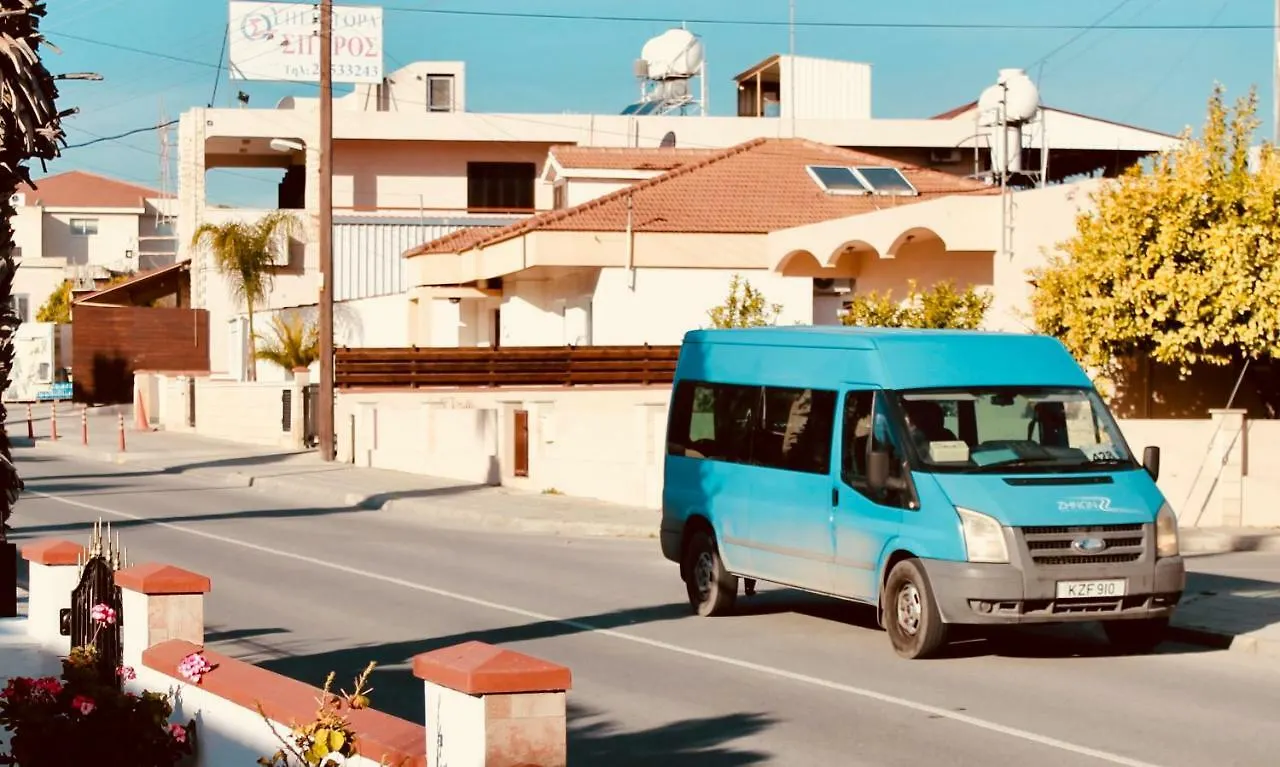 Ithaca Villa Larnaca 0*,  Kıbrıs